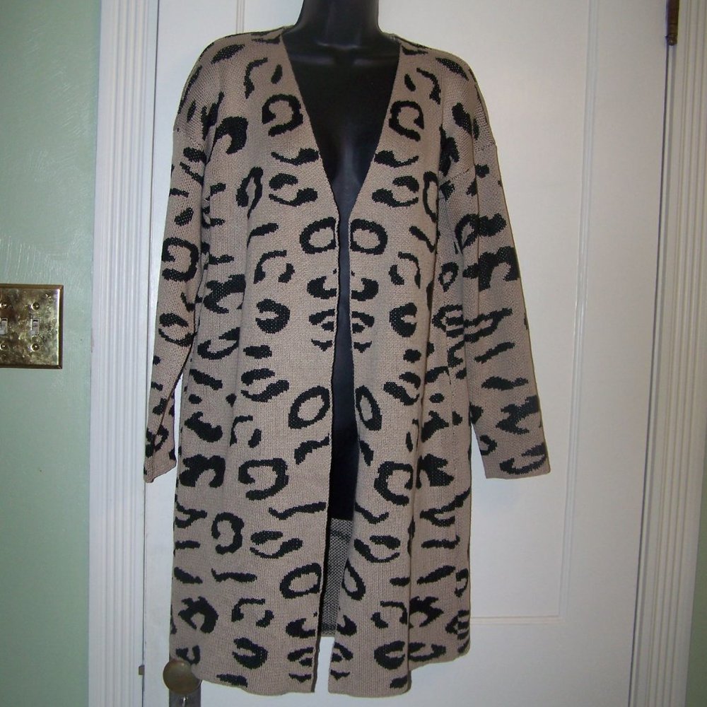 Angashion Leopard Print Sweater Cardigan Small Warm